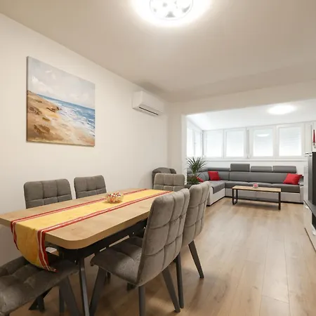 Apartamento Melada Zadar